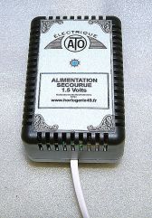 Alimentations sauvegardées pour pendules électriques