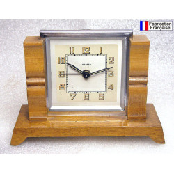 Petit réveil Bayard en bois.